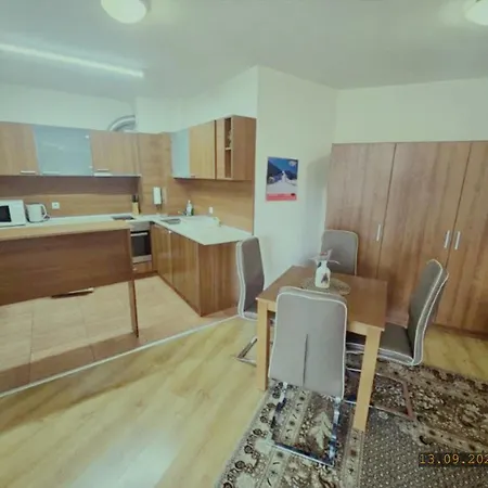 планинска къща с гледка към пирин в Apartament *