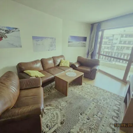 планинска къща с гледка към пирин в Apartament *